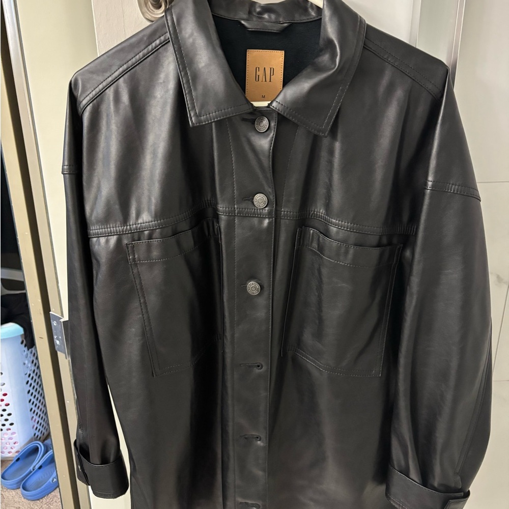 GAP Women's Black Leather Shirt Jacket